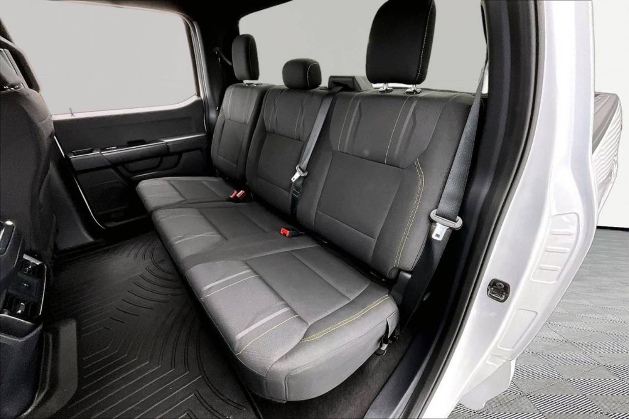 2025 Ford F-150 STX - Photo 27