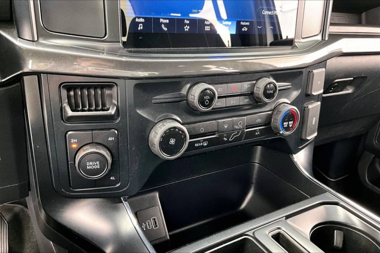 2025 Ford F-150 STX - Photo 32