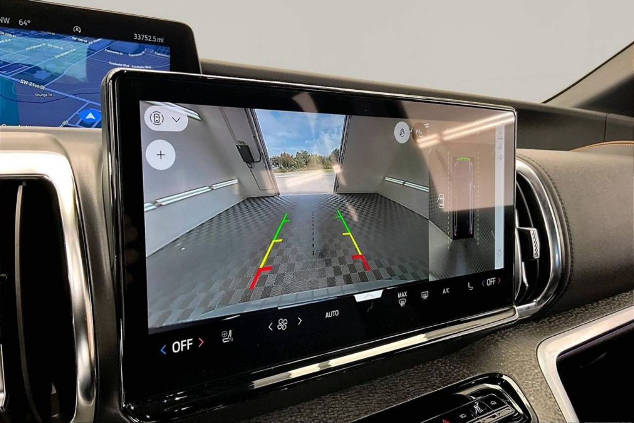 2025 Ford Expedition Tremor - Photo 21