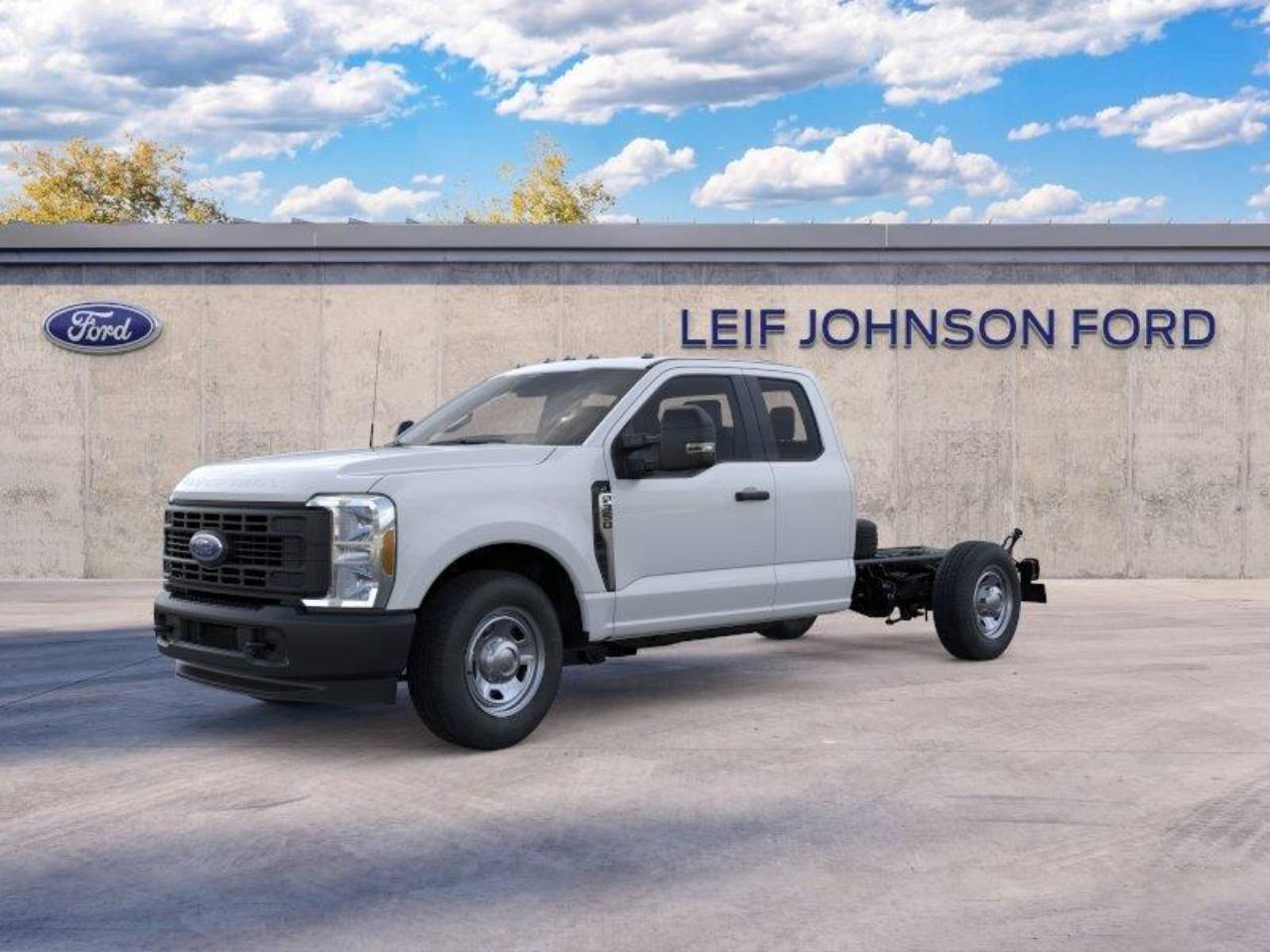 2026 Ford F-350 Super Duty Chassis Cab