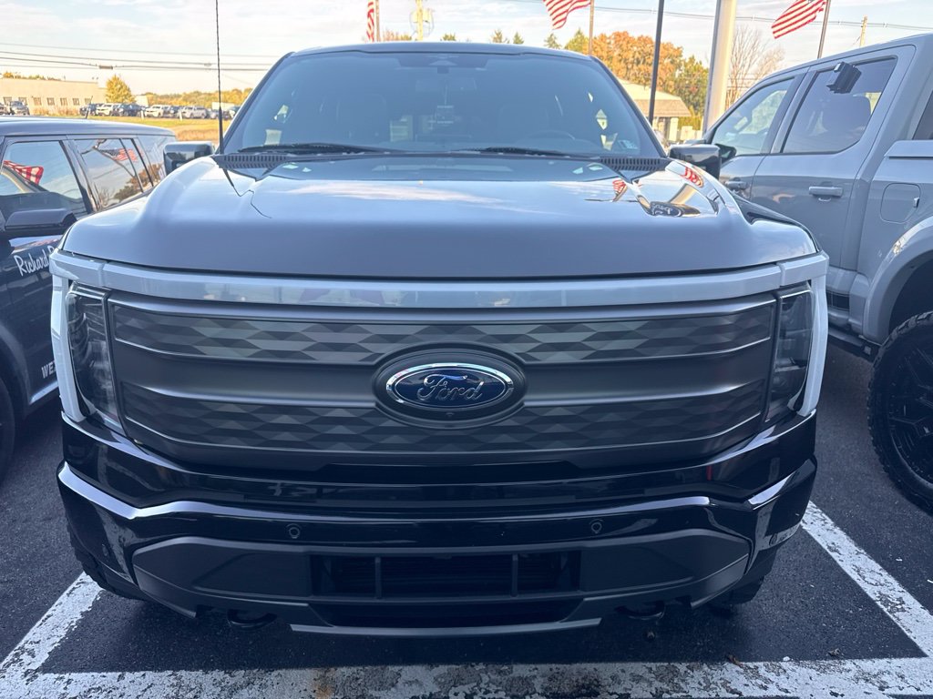 Certified 2023 Ford F-150 Lightning Lariat with VIN 1FTVW1EVXPWG10882 for sale in Wexford, PA