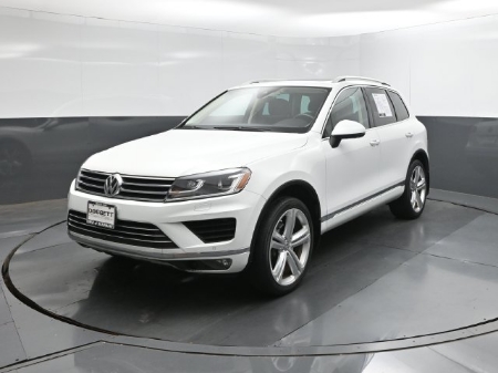 2017 Volkswagen Touareg V6 Executive