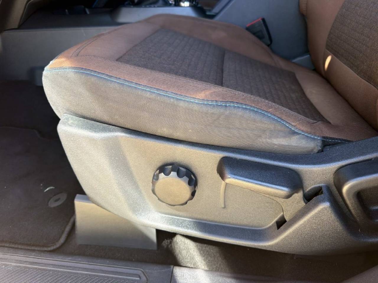 2023 Ford Bronco 4-Door Outer Banks - Photo 20