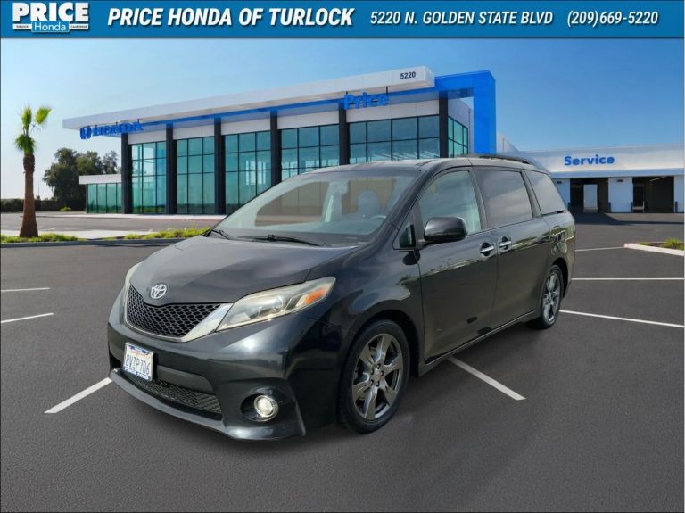 2017 Toyota Sienna SE