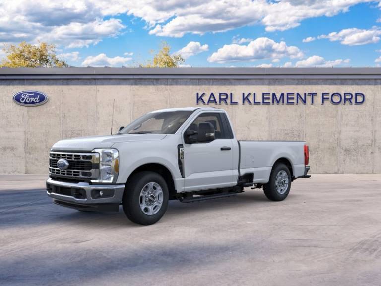 2026 Ford Super Duty F-350 SRW XLT