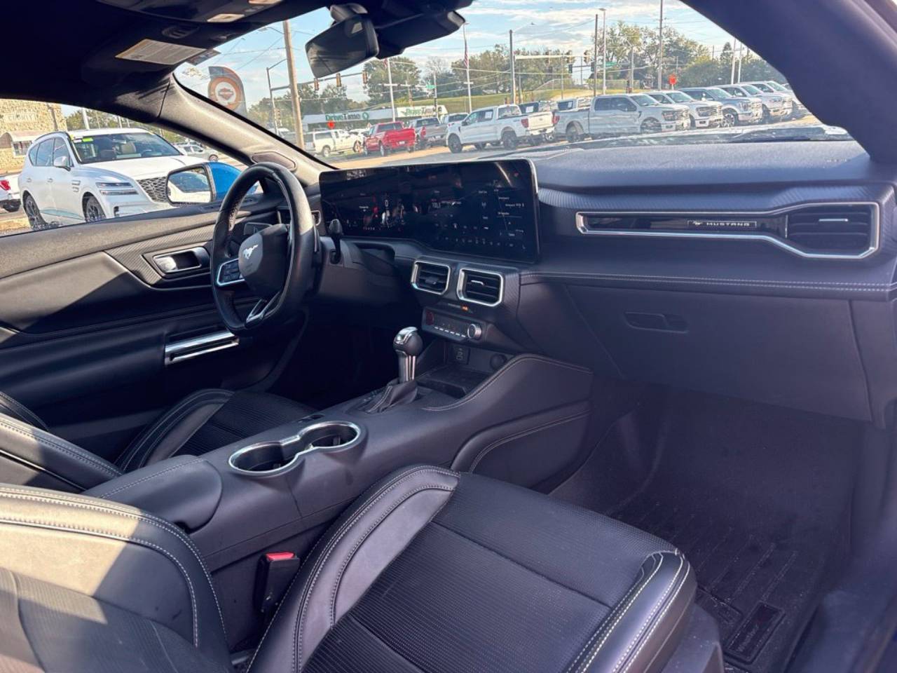 2024 Ford Mustang GT Premium - Photo 10