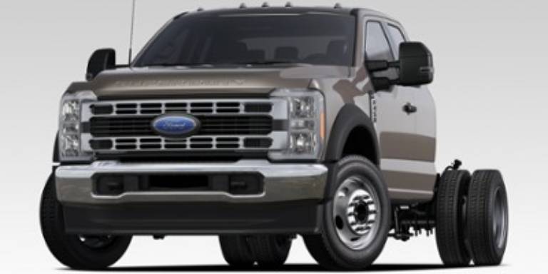 2027 Ford Super Duty F-450 DRW XLT 4WD SuperCab WB CA