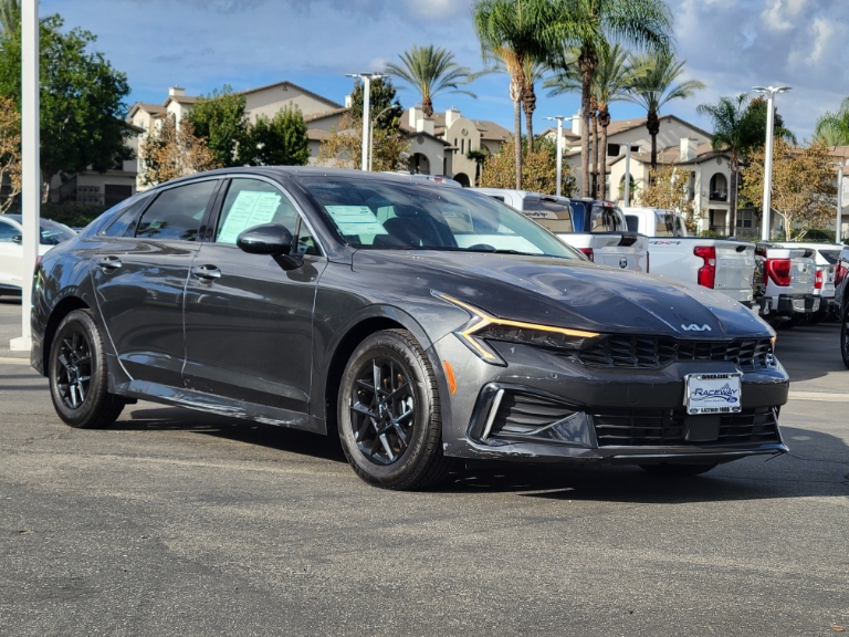 2025 Kia K5 LXS