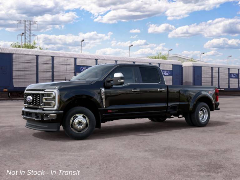 2027 Ford Super Duty F-350 DRW Platinum