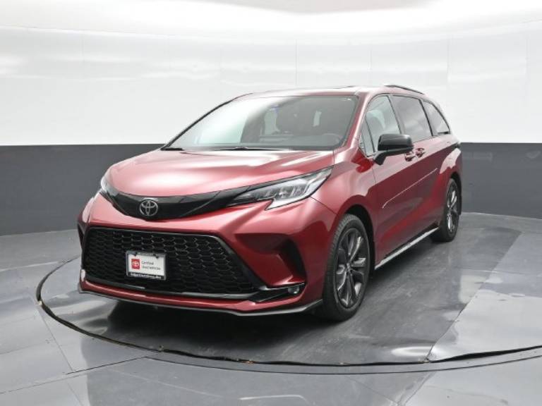 2026 Toyota Sienna XSE