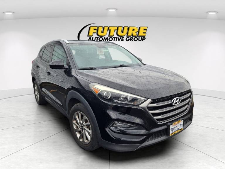2016 Hyundai Tucson SE