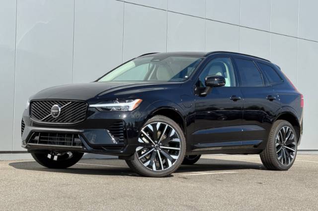 2027 Volvo XC60 Plug-In Hybrid T8 Ultra