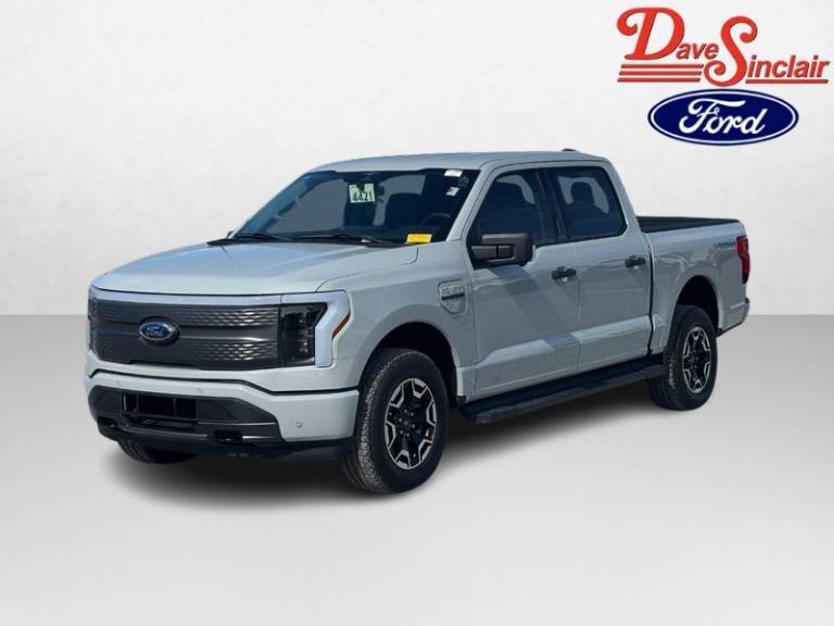 2023 Ford F-150 Lightning XLT 4WD SuperCrew 5.5' Box