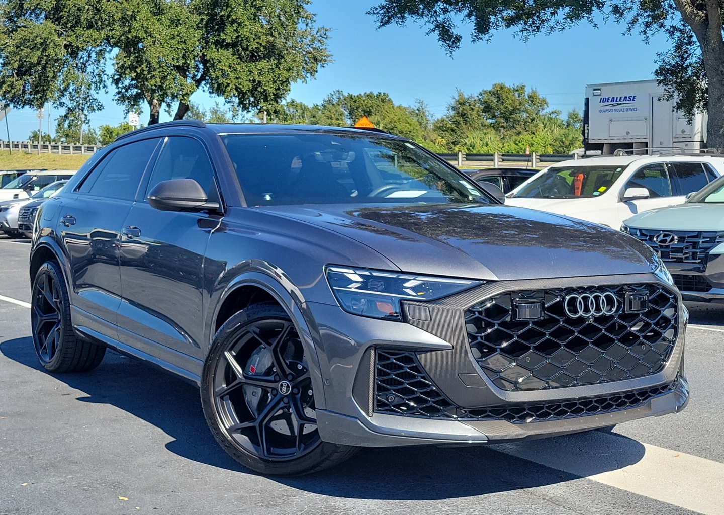 2025 Audi RS Q8
