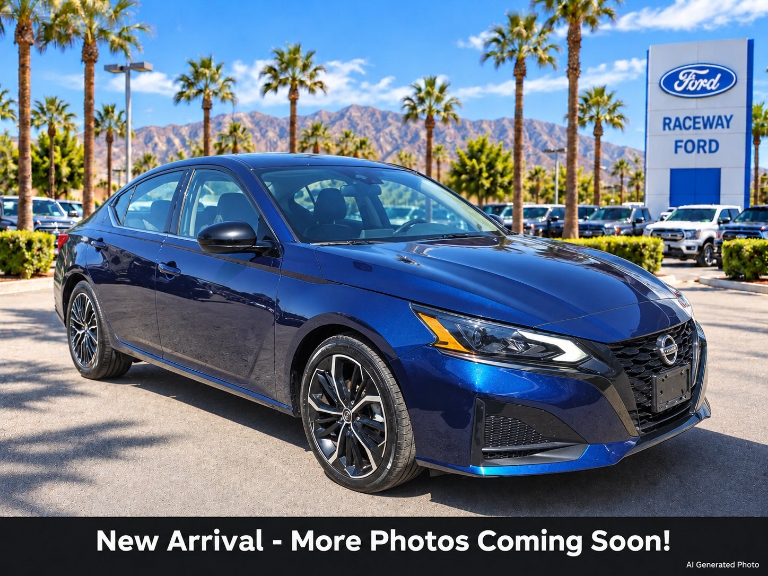 2023 Nissan Altima 2.5 SR