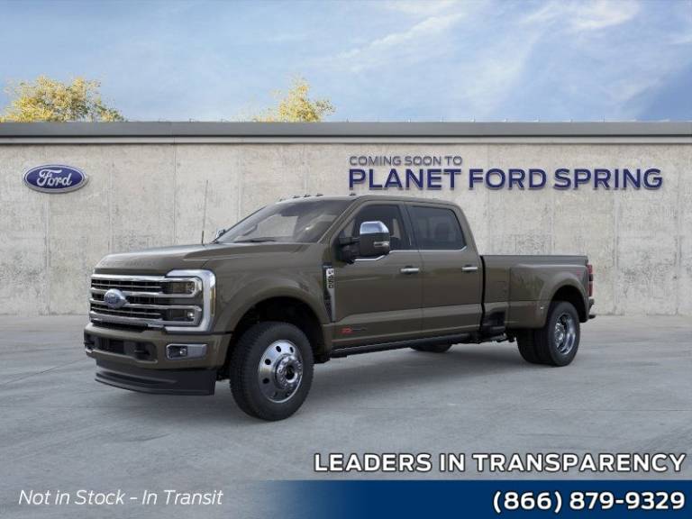 2027 Ford Super Duty F-450 DRW Platinum 4WD Crew Cab 8' Box