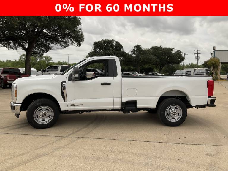 2026 Ford Super Duty F-350 SRW XL