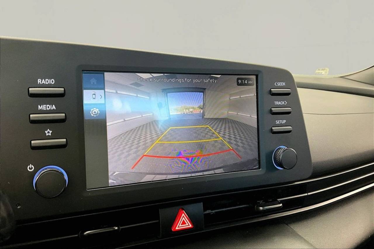 2025 Hyundai Elantra SEL - Photo 21