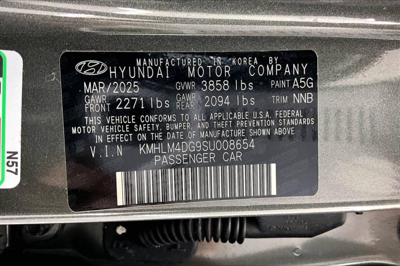 2025 Hyundai Elantra SEL - Photo 34