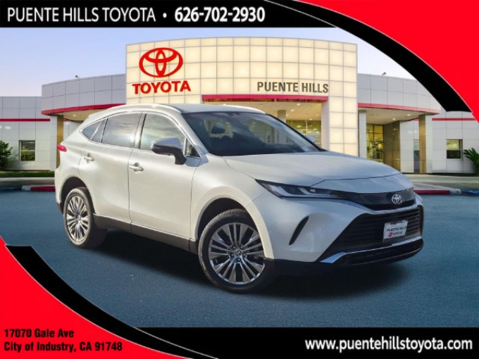 2022 Toyota Venza XLE
