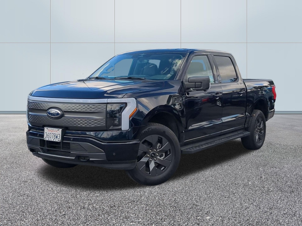 2023 Ford F-150 Lightning XLT