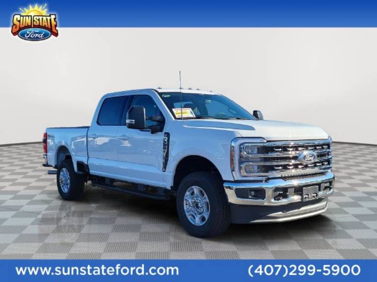 2027 Ford Super Duty F-350 SRW XLT