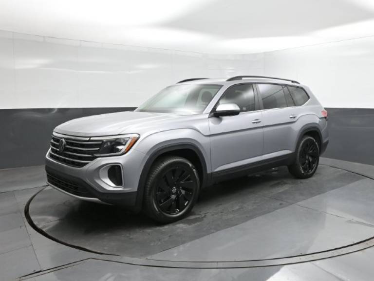 2026 Volkswagen Atlas SE w/Technology