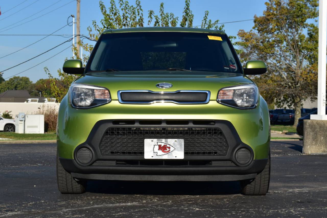 Used 2014 Kia Soul Base with VIN KNDJN2A2XE7713956 for sale in Lawrence, KS