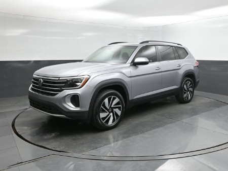 2026 Volkswagen Atlas SE w/Technology