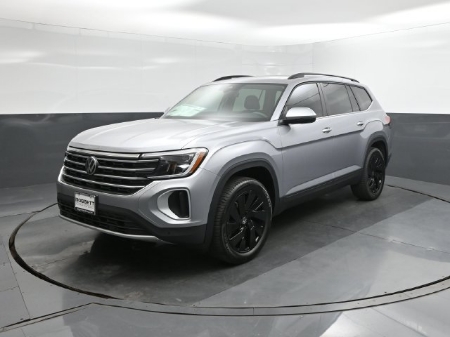 2026 Volkswagen Atlas SE w/Technology