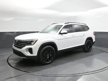 2026 Volkswagen Atlas SE w/Technology