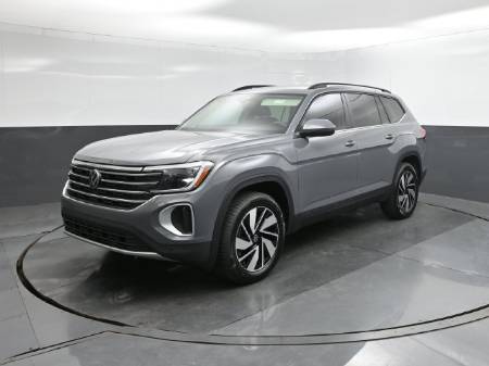 2026 Volkswagen Atlas SE w/Technology