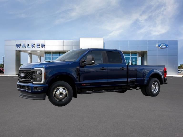 2027 Ford Super Duty F-350 DRW XL