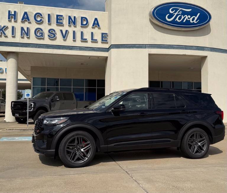 2027 Ford Explorer ST
