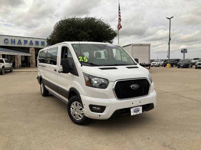 2024 Ford Transit Passenger Wagon 350 XLT