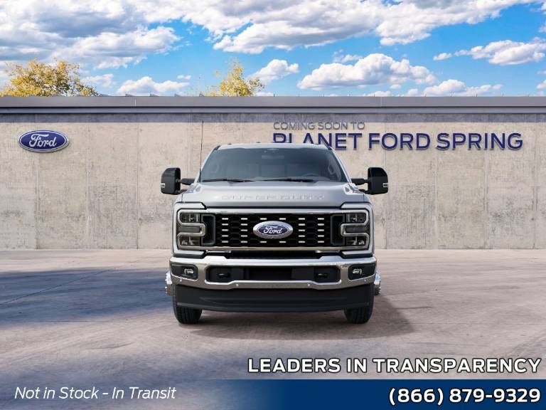 2027 Ford Super Duty F-350 DRW LARIAT 4WD Crew Cab 8' Box