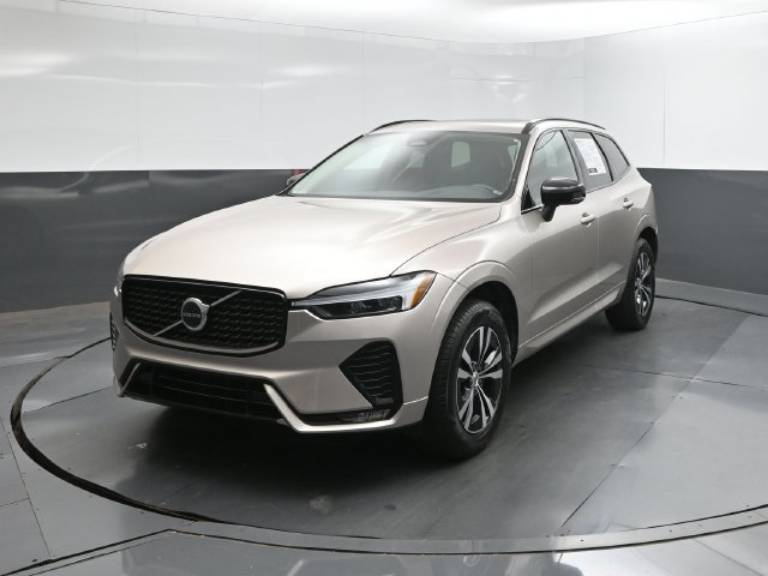 2025 Volvo XC60 B5 Core