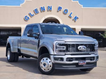 2027 Ford F-450SD Platinum