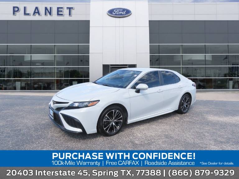 2023 Toyota Camry SE Auto