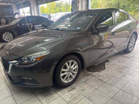 2017 Mazda Mazda3 4-Door Sport