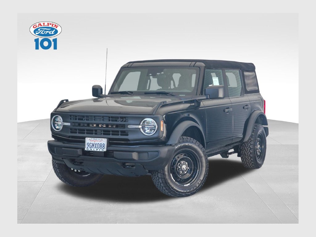 2023 Ford Bronco Base