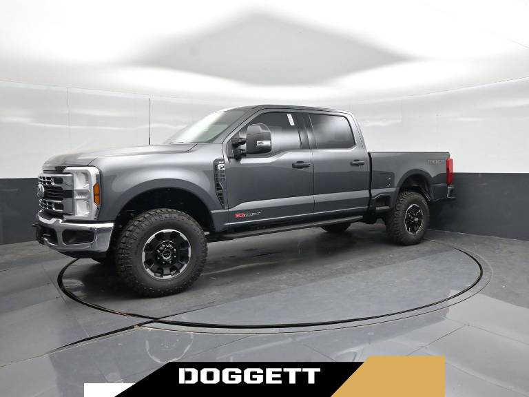 2027 Ford Super Duty F-250 SRW XLT