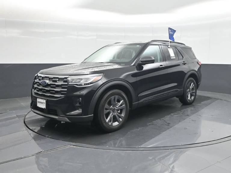 2026 Ford Explorer Active w/100A Pkg