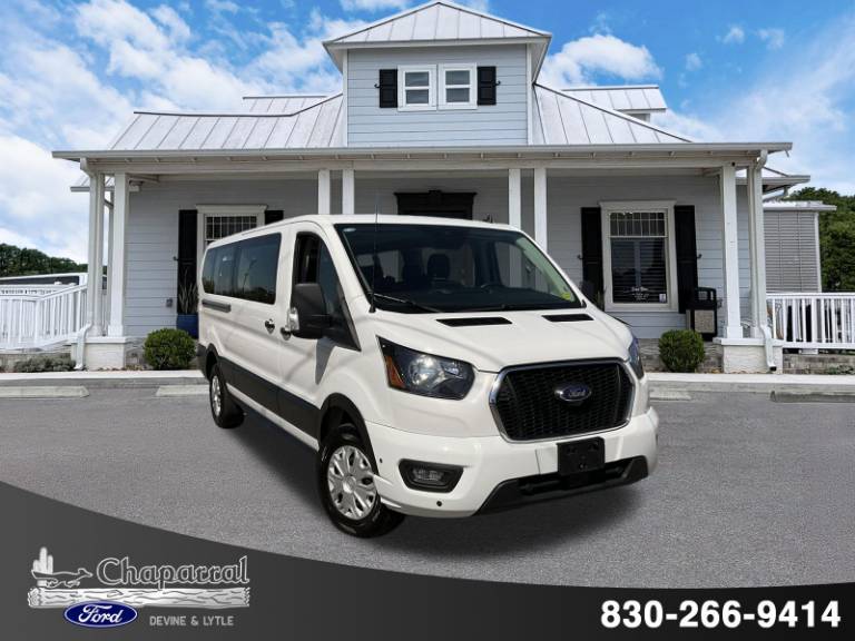 2024 Ford Transit Passenger Wagon XLT