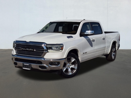 2019 RAM 1500 Laramie Crew Cab 4X2 64