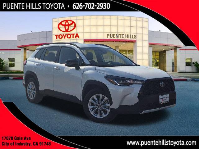 2025 Toyota Corolla Cross LE