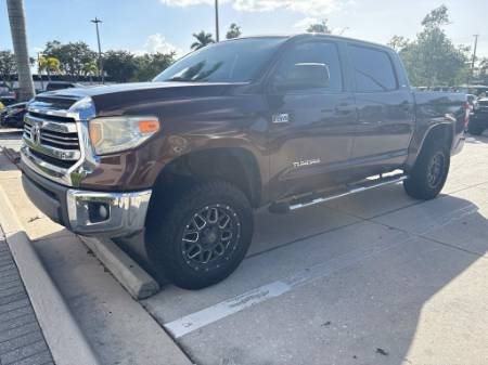 2017 Toyota Tundra SR5