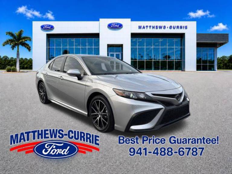 2021 Toyota Camry SE