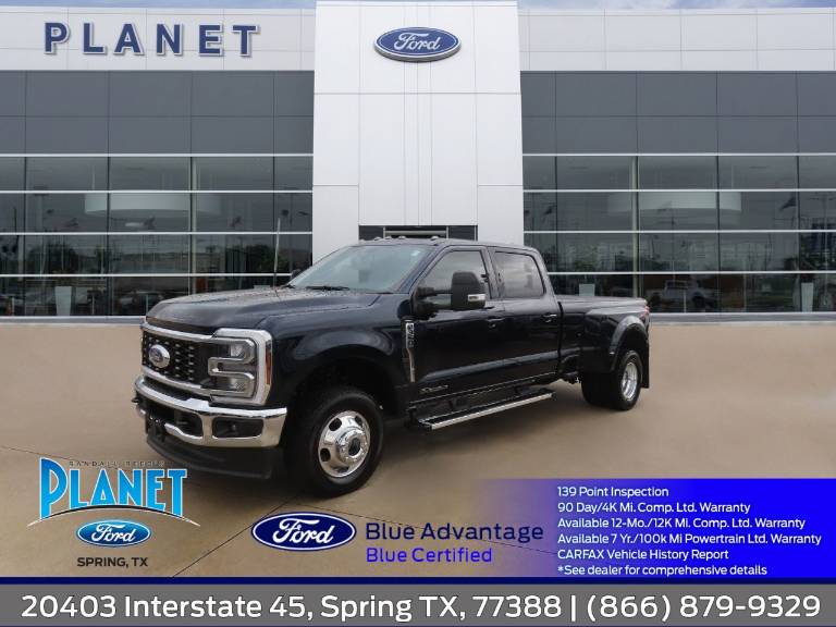 2025 Ford Super Duty F-350 DRW LARIAT 4WD Crew Cab 8' Box