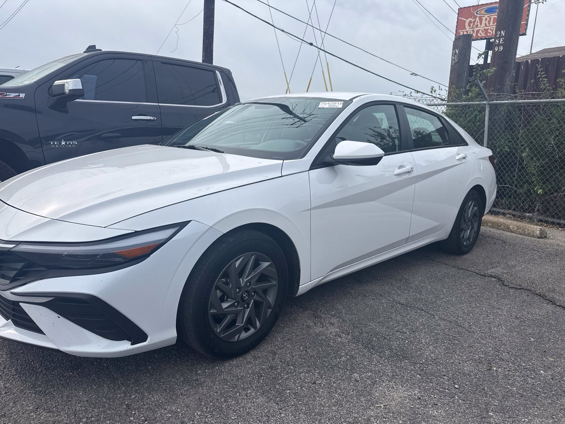 2026 Hyundai Elantra Hybrid
